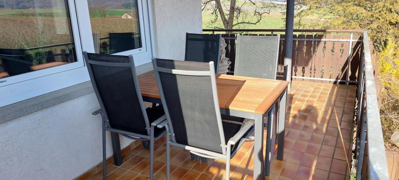 Apartamento Weingut Will Und Wuerz Lemberger Schwaigern Exterior foto